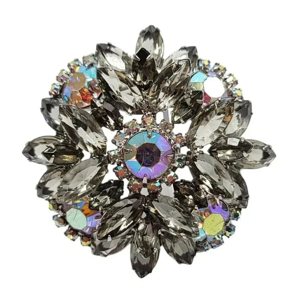 JULIANA D&E Silver Tone Gray Black Diamond AB Rhinestone 3D Flower Pin Brooch